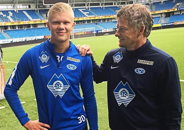 哈利伯顿：希望到月底的时候我能开始进行一对一的训练（哈利伯顿期待月底恢复一对一训练）