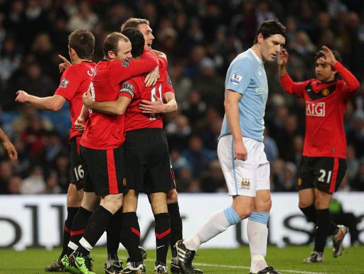 埃贝尔：诺伊尔仍是世界最佳门将之一；续约问题我们会联系他