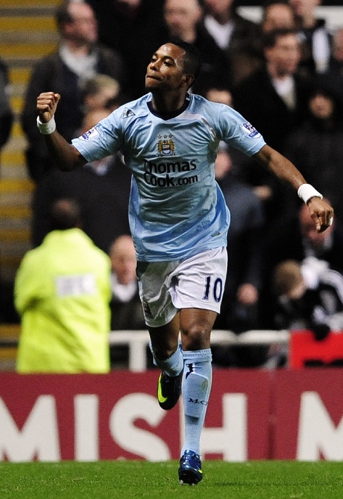 官方：卡希尔、莎伦-布莱克、罗伊-海入选澳大利亚足球名人堂（官宣：卡希尔、莎伦-布莱克、罗伊-海当选澳大利亚足球名人堂）