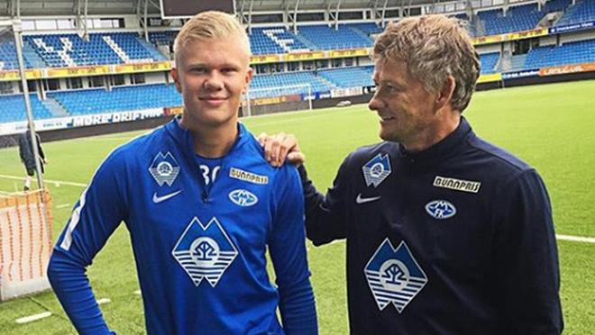 TA：弗林蓬通过瑜伽和普拉提预防伤病，战热刺将回归大名单（TA报道：弗林蓬以瑜伽与普拉提预防伤病，战热刺将重返大名单）