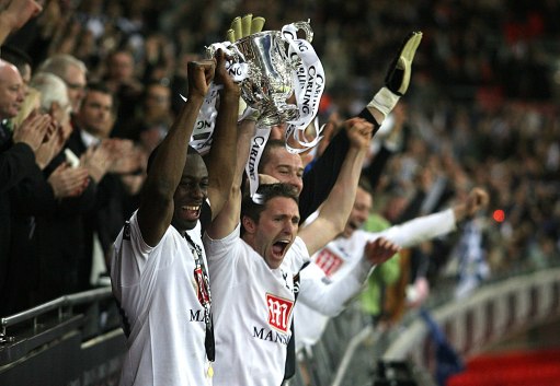 邮报：新主场用地估值存在分歧，曼联可能先买一部分土地开建