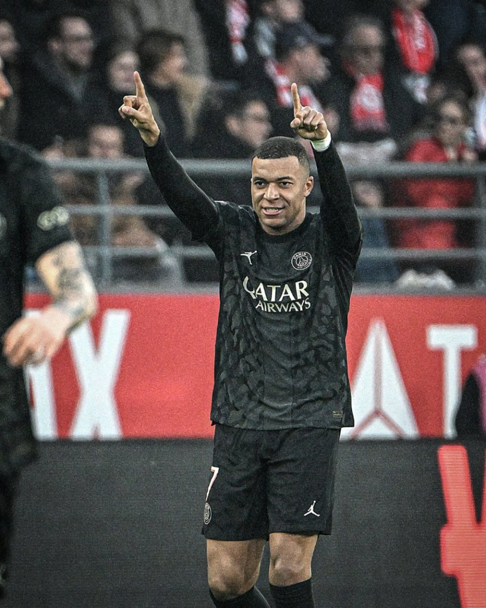 卡纳瓦罗：乌兹别克将从世界杯学习；未来想回意大利证明自己（卡纳瓦罗：乌兹别克将从世界杯汲取经验，未来希望回到意大利再度证明自己）