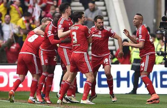 梅森·格林伍德：从曼联弃将到马赛新星，金球奖潜力无限（梅森·格林伍德：从曼联失意到马赛崛起，金球前景无量）