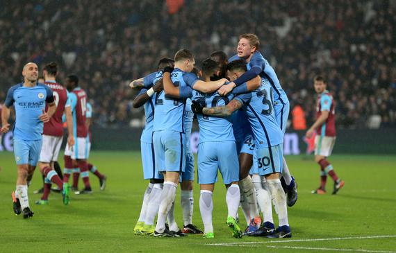 热议U22男足输越南：五后卫+偏哨都输了，非要国际日去忙全运