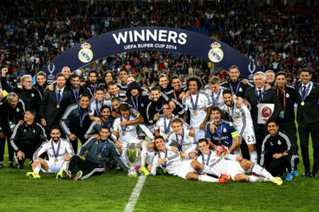 半场战报：热那亚1-1维罗纳，洛伦佐-科隆博建功，拉菲克-贝尔加利破门（半场快讯：热那亚1-1维罗纳，洛伦佐-科隆博与拉菲克-贝尔加利各入一球）