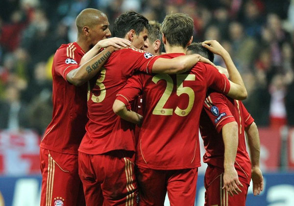 安切洛蒂：皇马到目前为止成绩出色，还能怎么要求阿隆索呢？（安切洛蒂：皇马至今表现优异，对阿隆索还能有何苛求？）