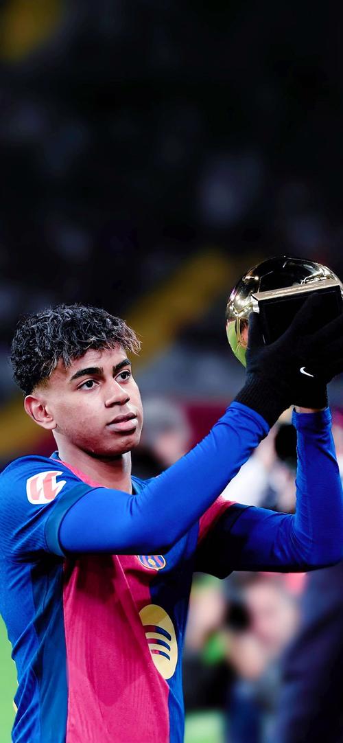 孔德超越朗格莱，成为巴萨队史出场第3多的法国球员（孔德超朗格莱，位列巴萨队史法国球员出场数第三）