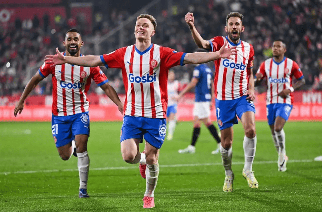 每体：库库离开巴萨因为不被信任，巴尔韦德当时看好米兰达（每体：缺乏信任促使库库离开巴萨，巴尔韦德当年更青睐米兰达）