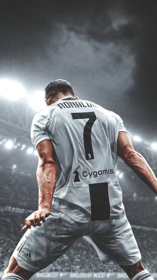 支持阿森纳还是拜仁？波多尔斯基：我会为两支球队加油（阿森纳还是拜仁？波多尔斯基：我为双方加油）