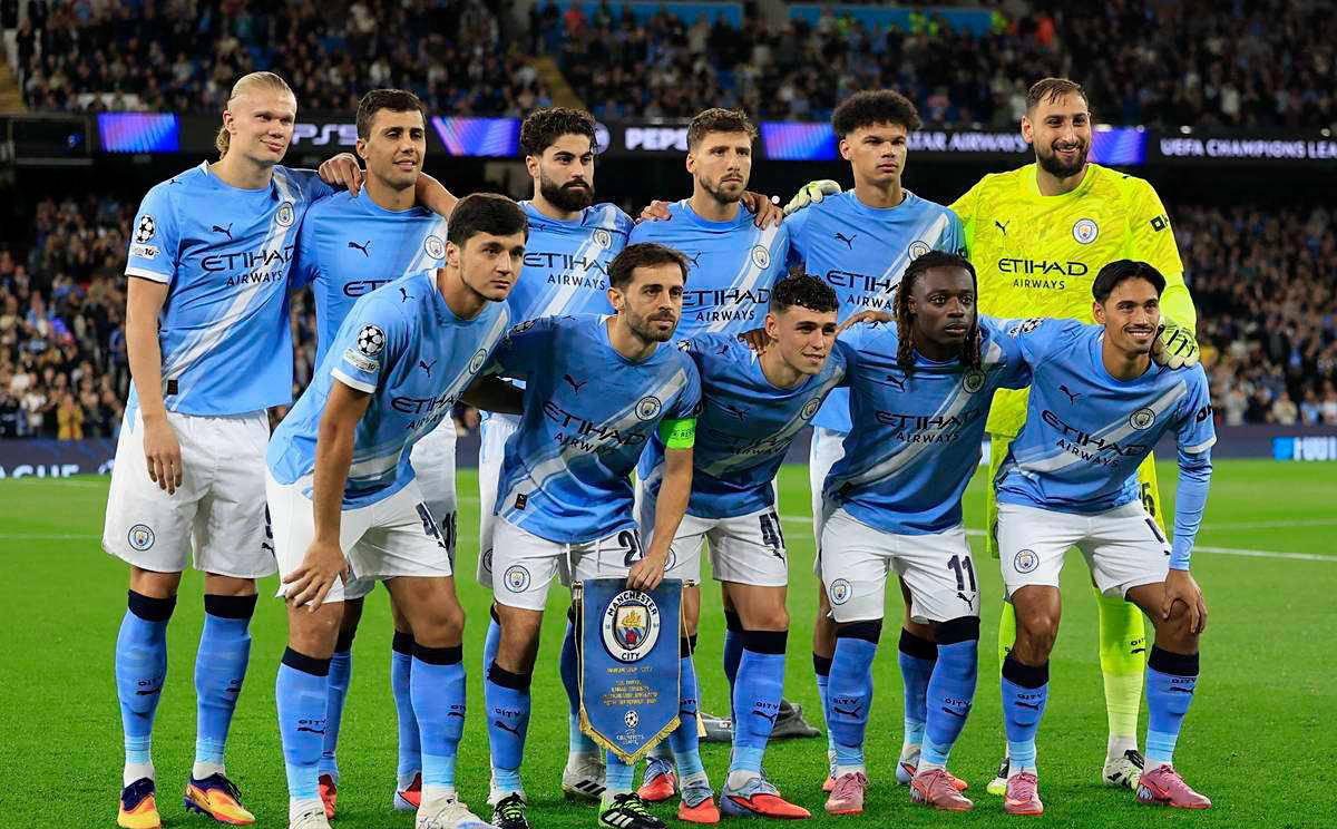 国安刚拿到足协杯冠军！就连夜官宣欧洲名帅到队执教，值得期待（足协杯夺冠后，国安连夜官宣欧洲名帅上任，令人期待）