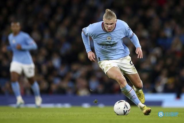 21岁的天空：最佳新人博格巴2014年巴西世界杯个人集锦（21岁正当时：博格巴2014巴西世界杯最佳新秀个人集锦）