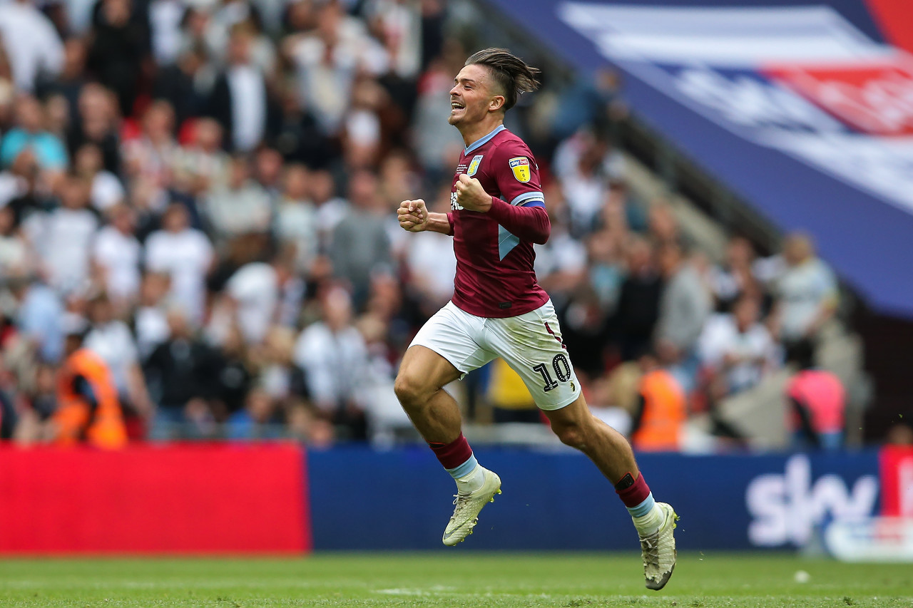 大四喜：姆巴佩vs奥林匹亚科斯个人集锦（姆巴佩四球秀：对阵奥林匹亚科斯个人高光集锦）